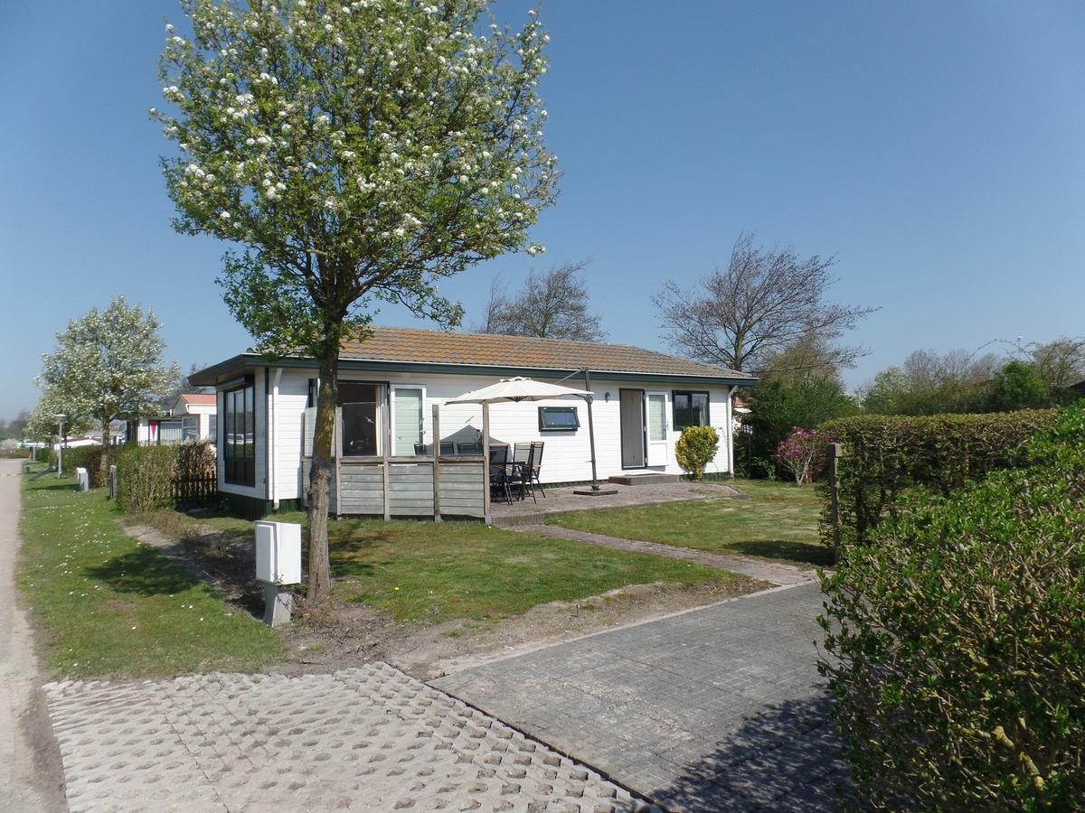Camping De Strandloper *